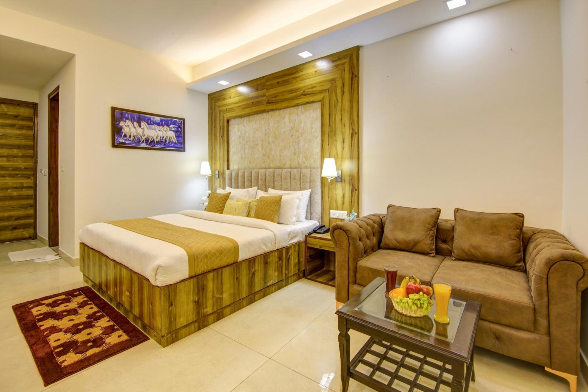 Hotel The Prithvi Near Delhi Airport New Delhi