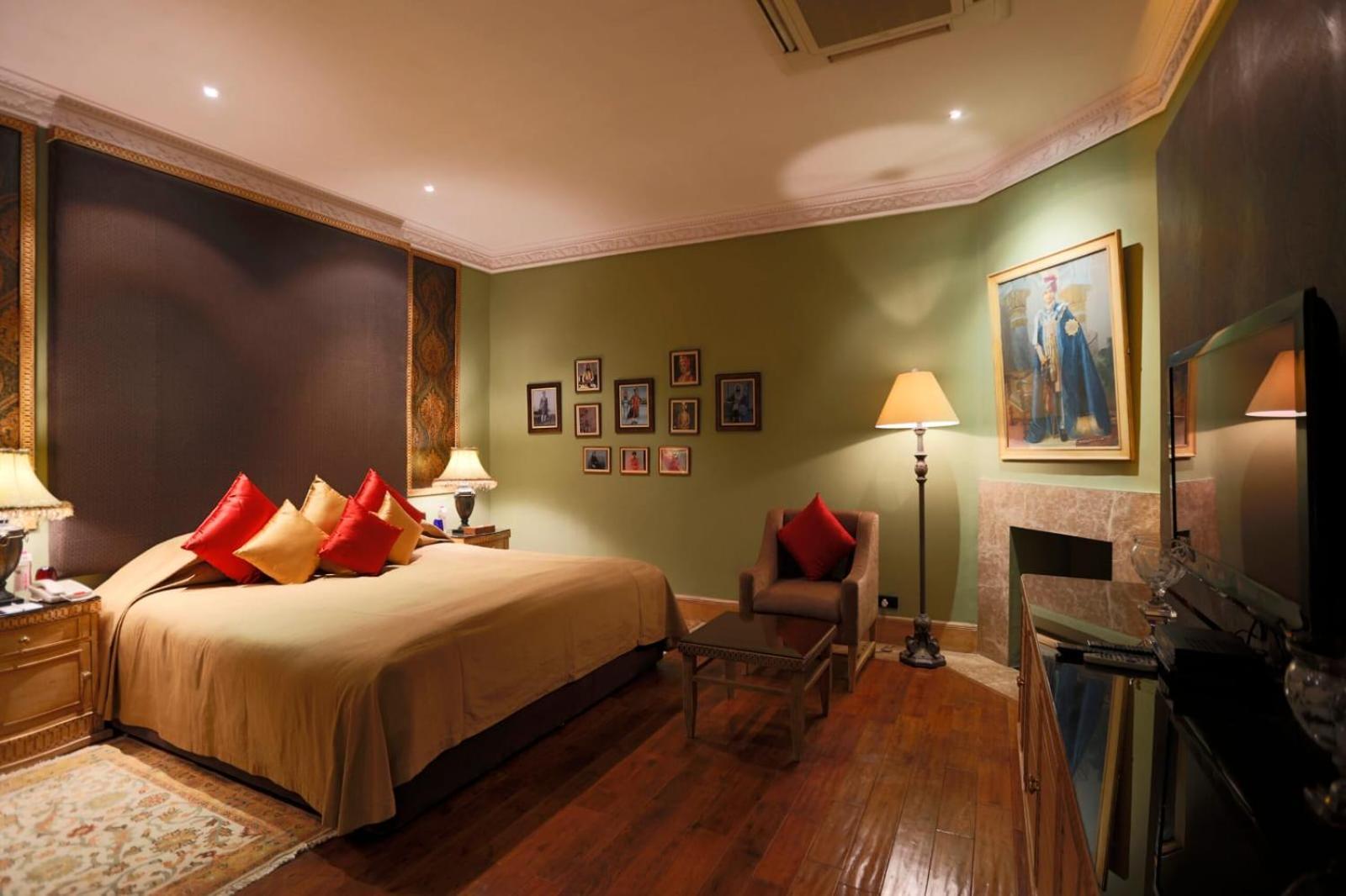 Hotel The Prithvi Near Delhi Airport New Delhi